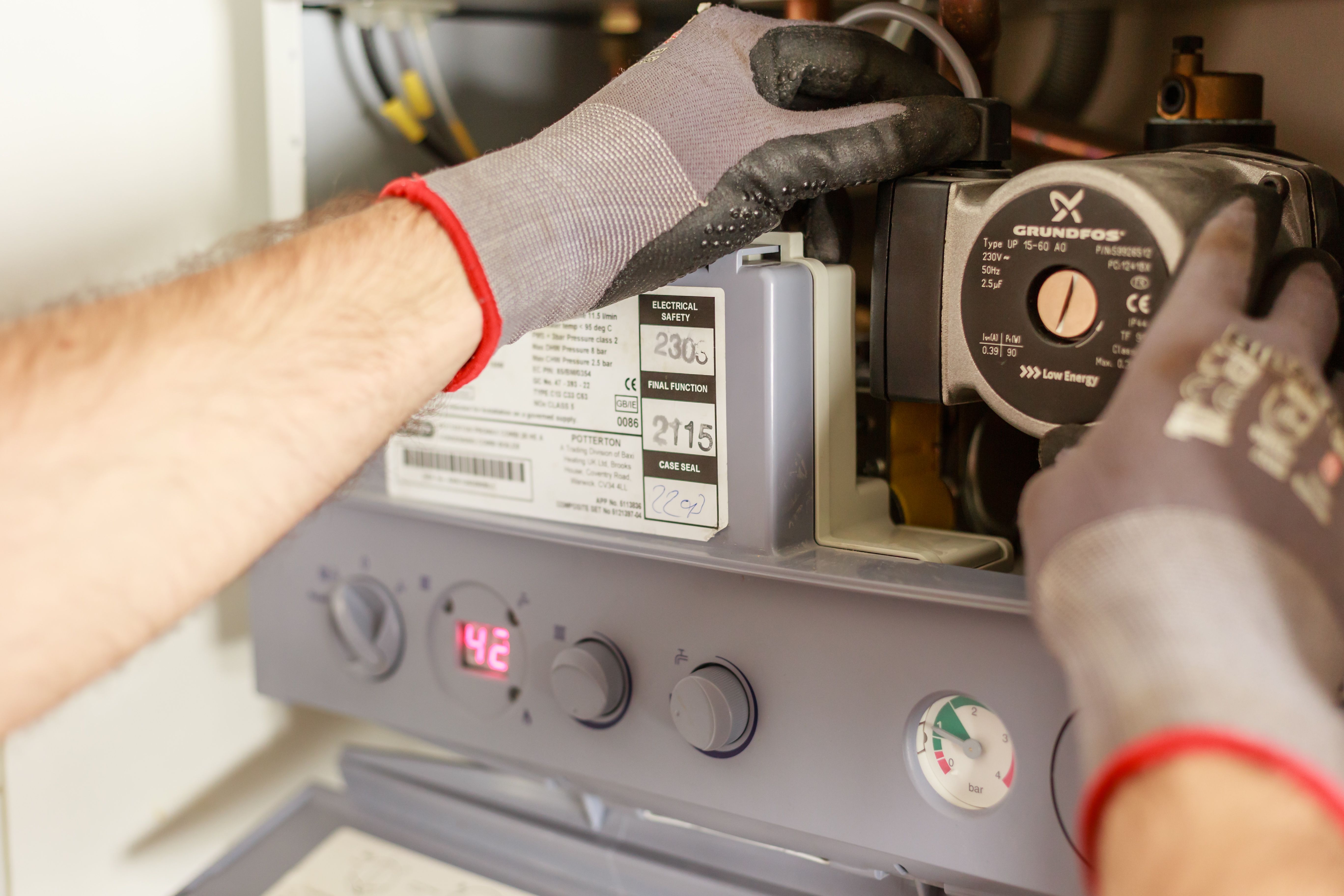 Tankless Water Heater Service in Burbank